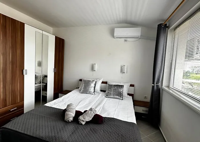 двустаен Apartament Ahtopol